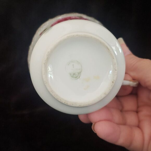 Lot of 2 Vintage Porcelain "Moustache" Coffee Cups - Picture 11 of 12